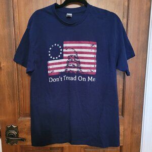 Men's American Flag T-Shirt- Size Large